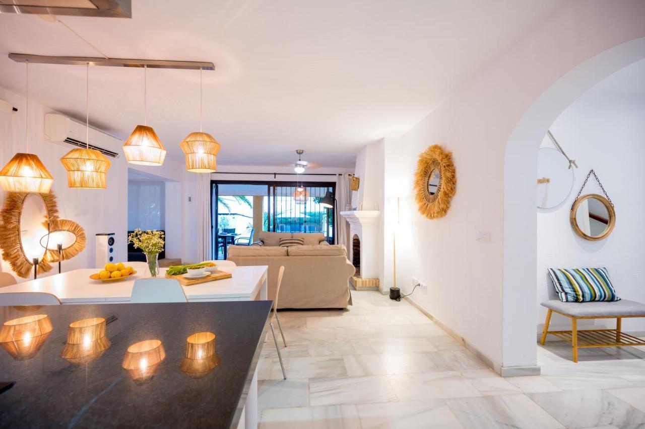 Typical Beach House Las Chapas Playa With Heated Pool 马尔韦利亚 外观 照片
