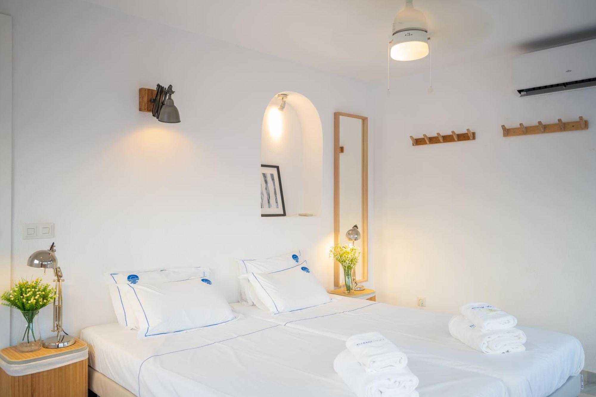 Typical Beach House Las Chapas Playa With Heated Pool 马尔韦利亚 外观 照片